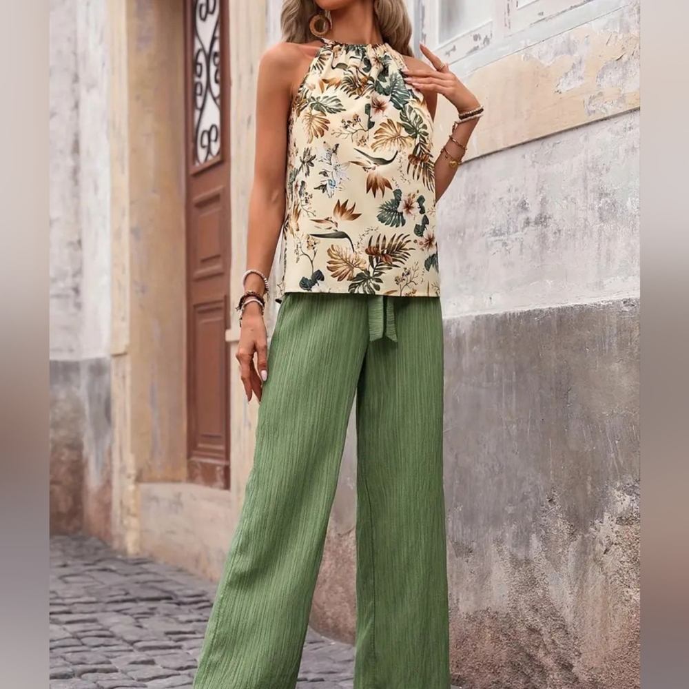 Women's Green Two-Piece Pants Set - Picture 7 of 12
